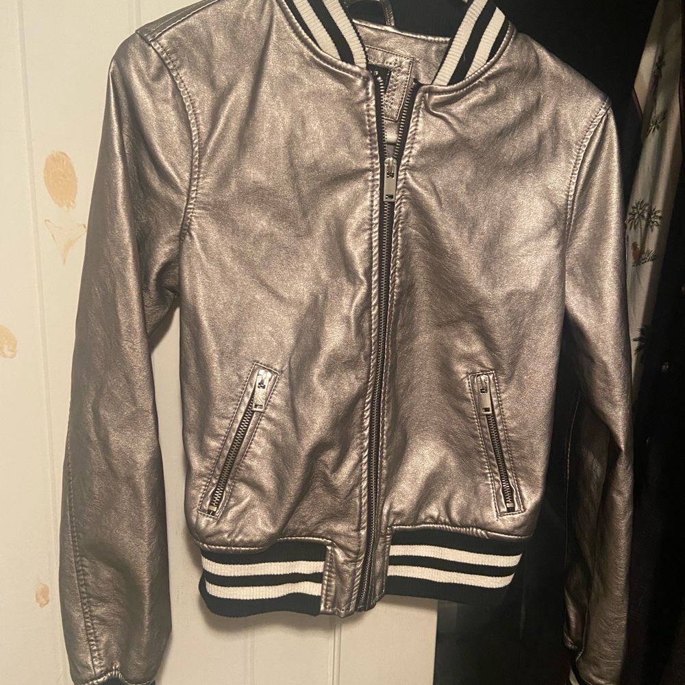 Rue 21 Bomber jacket size small
